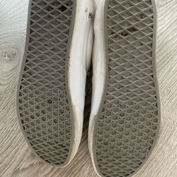 Vans white sneakers mens US size 8 - Picture 3 of 3